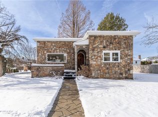 1230 Vine St, Connellsville, PA 15425