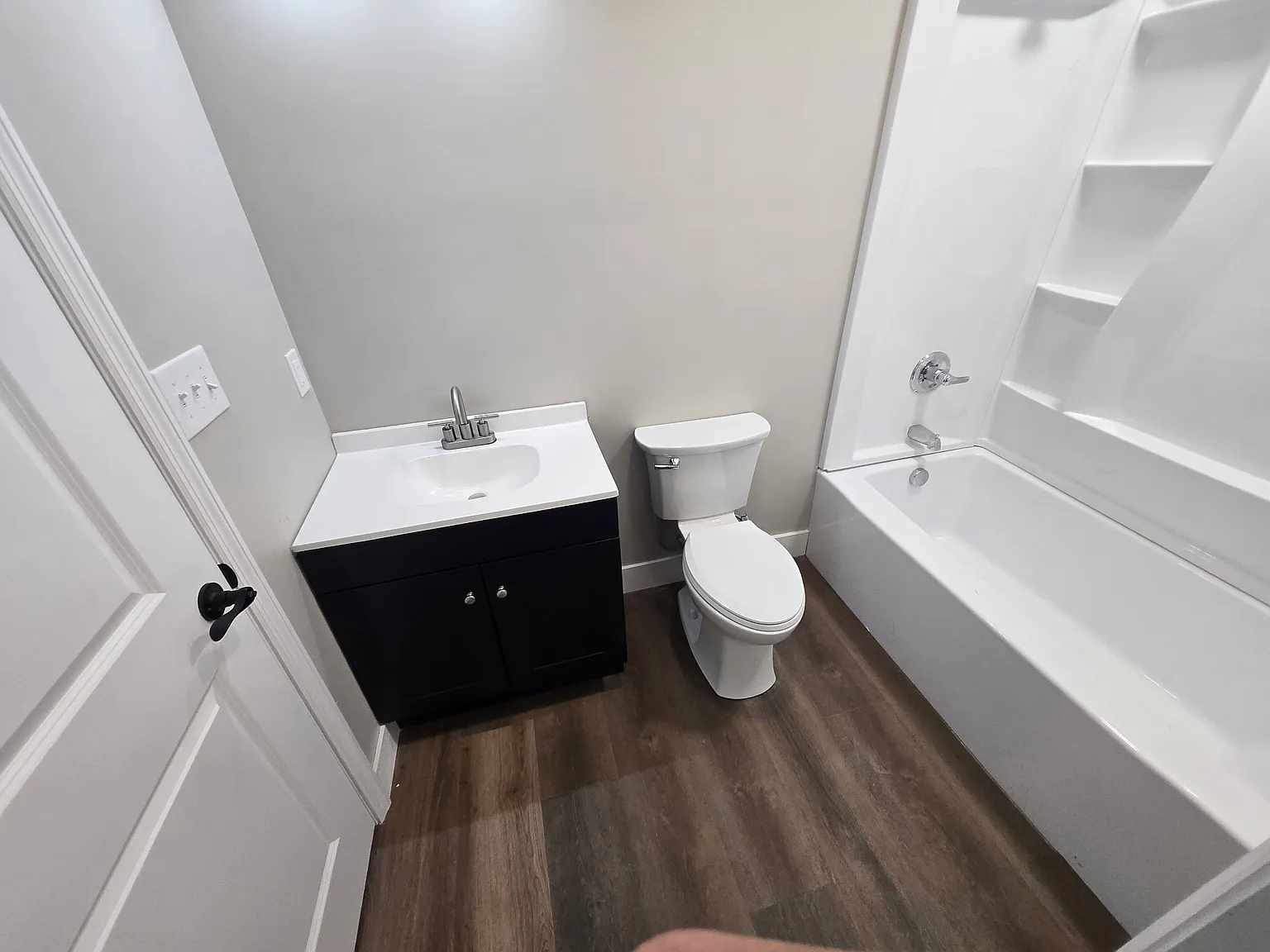 3 bed, 1013 sqft, $1,900 — Photo 4