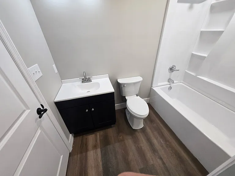 401 McFarland St #101-A — Photo 4