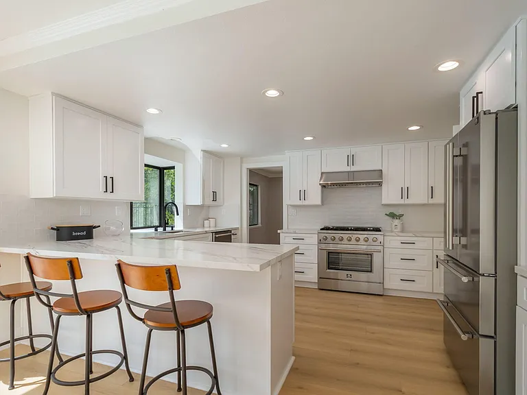 3577 Radcliffe Rd — Photo 9