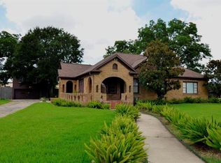 13902 Stafford Rd, Stafford, TX 77477