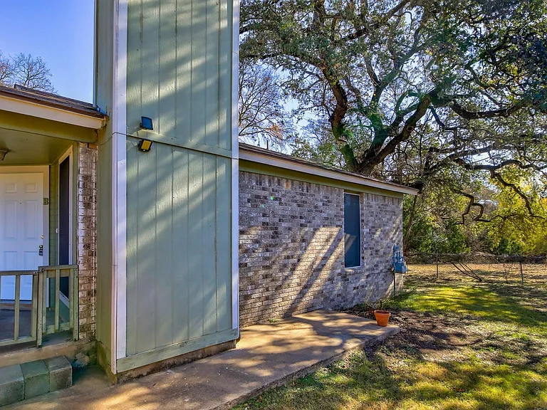 4407 Limewood Ct #B — Photo 25