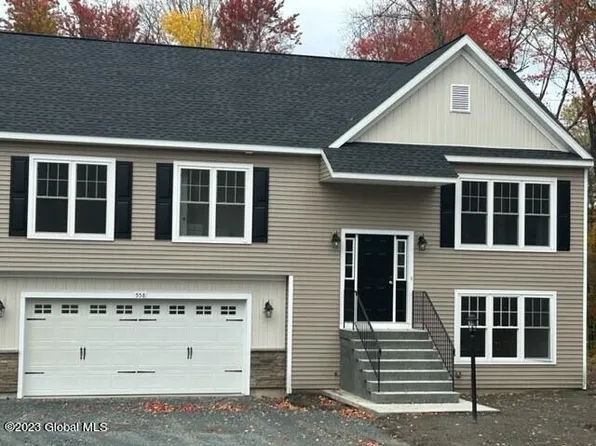 558 NYS 355 Cooper Hill Rd, Wynantskill, NY 12198