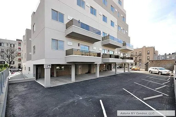 Rented by Astoria NY Condos | media 26