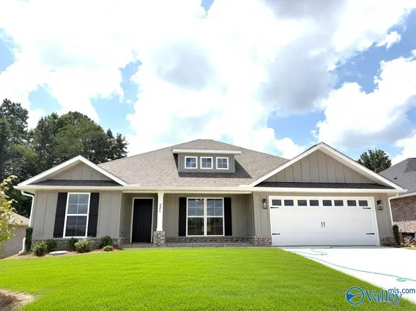 226 Gwynns Fall Trl, Huntsville, AL 35810