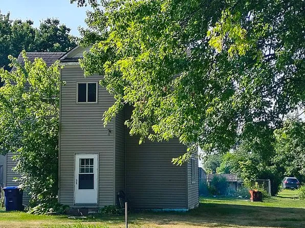 780 Elm St, Kindred, ND 58051