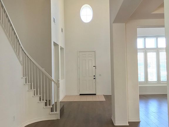 4th image of 19151 La Quinta Pl