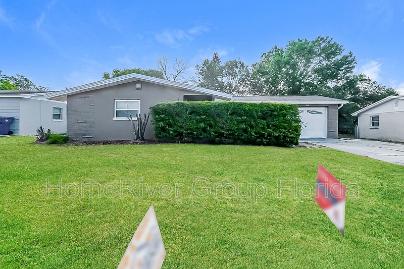 1st image of 3616 Cheswick Dr