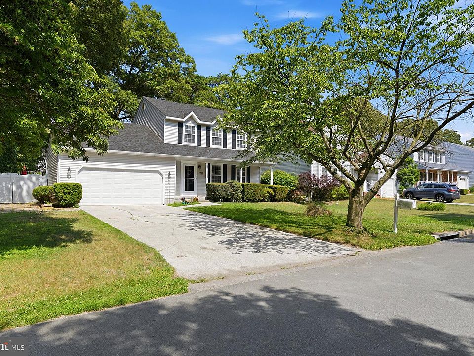 1st image of 7705 Mahogany Rd