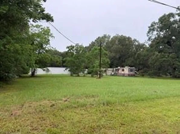 479 Skylark Ln Lot 403 & 405, Livingston, TX 77351
