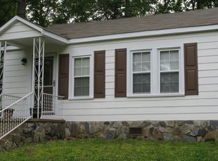 329 Glover St, Edgefield, SC 29824