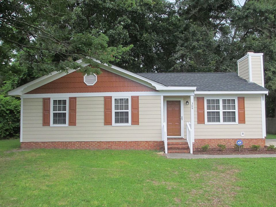 1st image of 306 Renee Dr