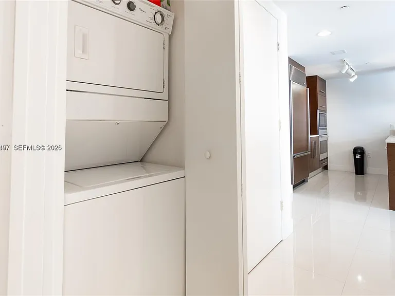 485 Brickell Ave #2006 — Photo 19
