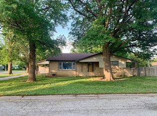 1301 Glendale Rd, McPherson, KS 67460