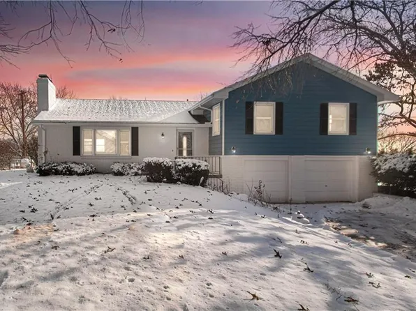 14655 Gale Rd, Smithville, MO 64089