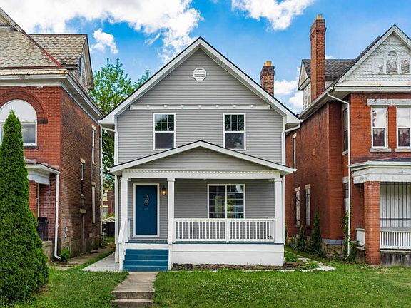 3rd image of 815 S Champion Ave