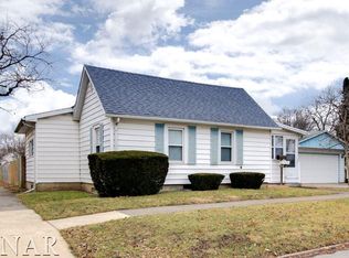 1311 N Livingston St, Bloomington, IL 61701