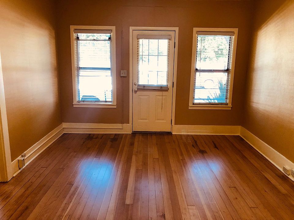 1st image of 302 NW Harriman St #4