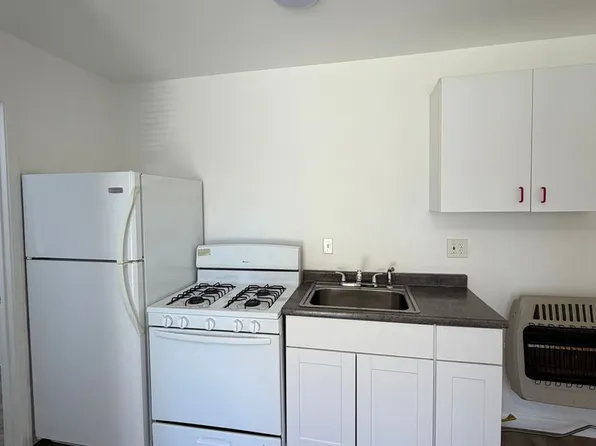 127 Mortimer St APT 3, Klamath Falls, OR 97601