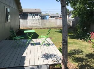 520 & 522 N 38th Pl #522, Springfield, OR 97478