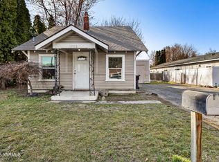 1902 W Prasch Ave, Yakima, WA