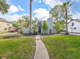 5115 Green Springs Dr, Houston, TX 77066