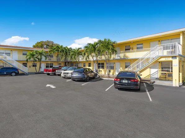 925 S K St, Lake Worth, FL 33460