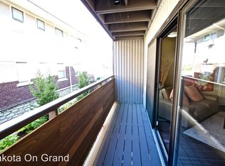 4912 Grand Ave #4, Kansas City, MO 64112