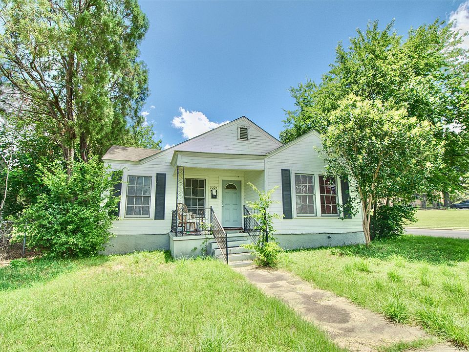 1st image of 2224 Live Oak Ave