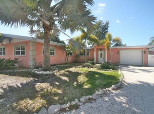 106 63rd St W, Bradenton, FL 34209