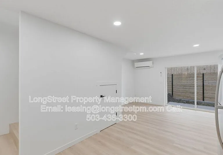 824 S 19th St — Photo 8