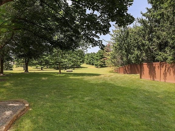 3rd image of 102 Mitchell Close