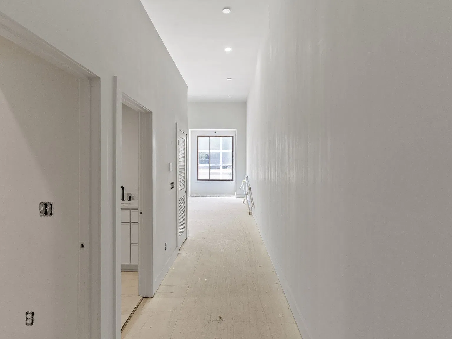 The Lofts on Broad — Photo 1