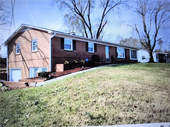 5800 Nylon Dr, Winston Salem, NC 27105