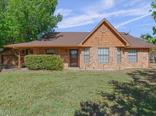 122 Bull Durham Rd, Wills Point, TX 75169