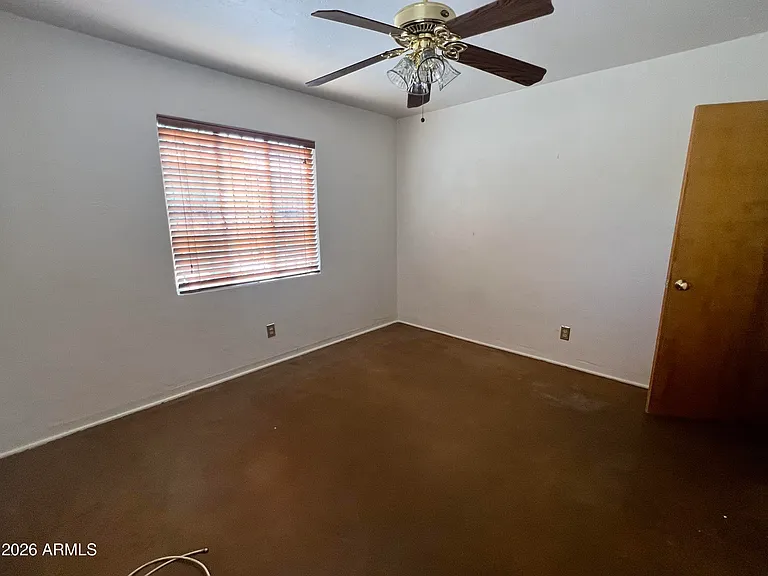 117 N Sawtelle Ave — Photo 20