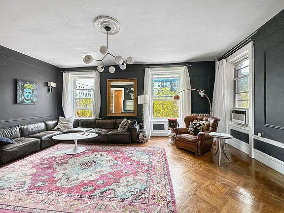 4th image of 1855 Adam C Powell Blvd APT 4C