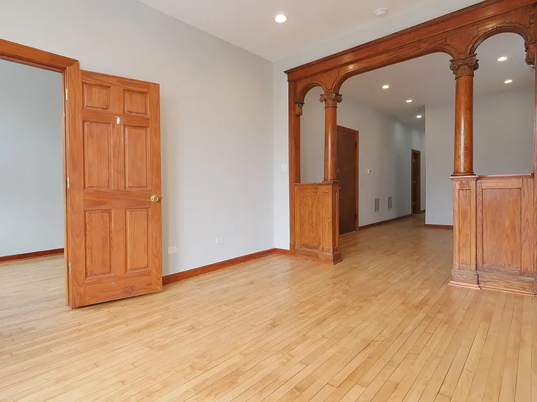 1424 N Maplewood Ave #3F — Photo 11