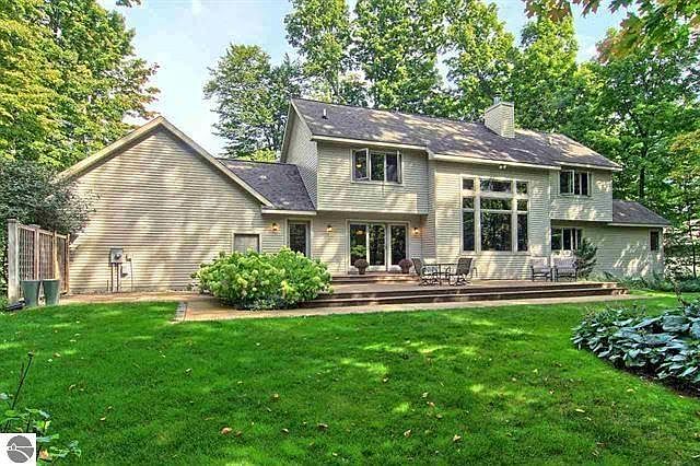 1st image of 7754 Clearwater Ct