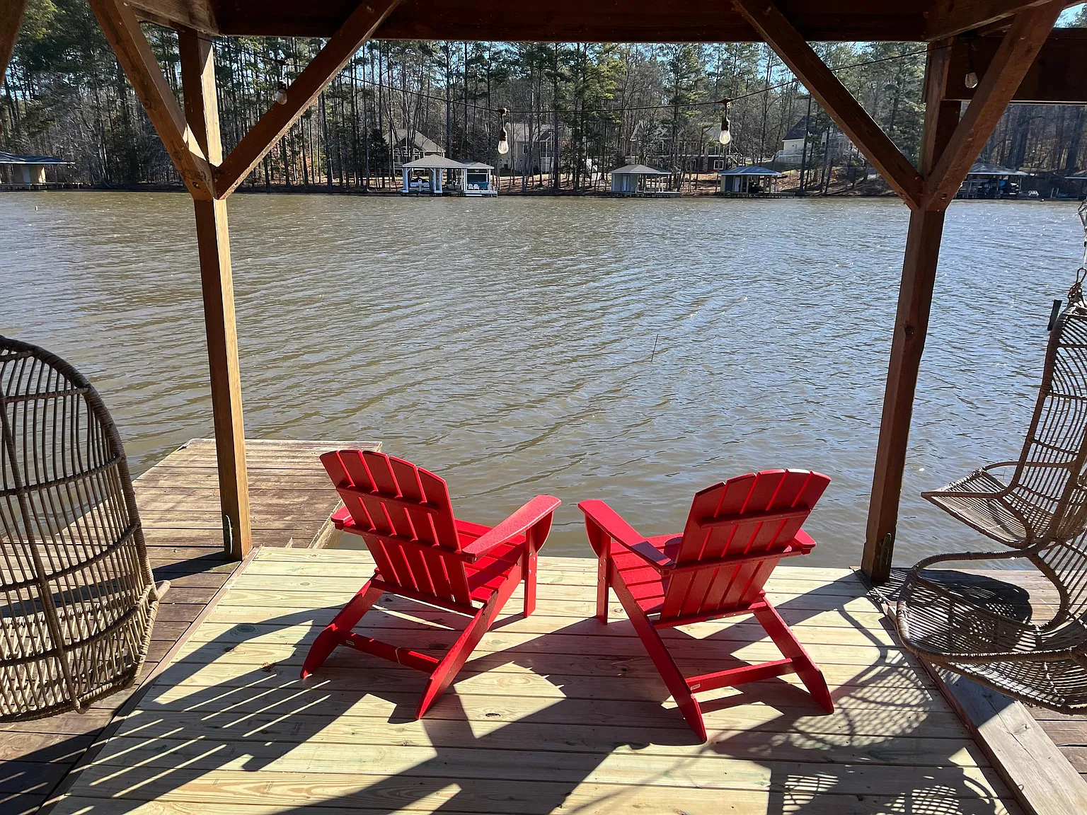 4 bed, 2600 sqft, $3,000 — Photo 1
