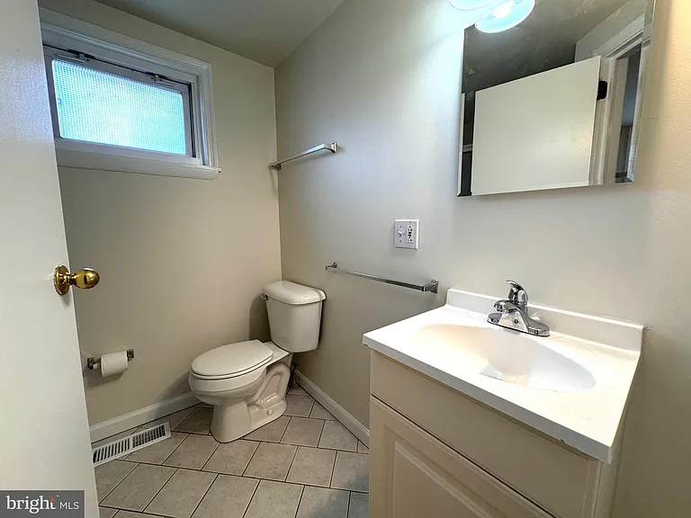 4444 Richmond St #1S — Photo 11
