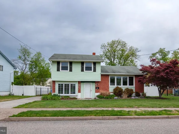 211 Powder Mill Rd, Beverly, NJ 08010