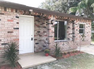 935 24th St SW, Vero Beach, FL 32962