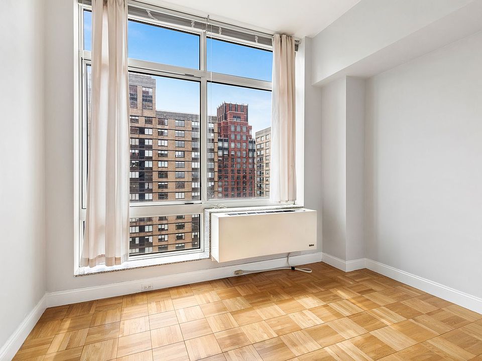 1st image of 215 E 96th St #30G
