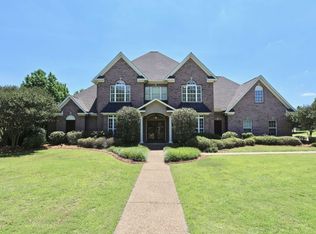 105 Carlton Blvd, Ridgeland, MS 39157