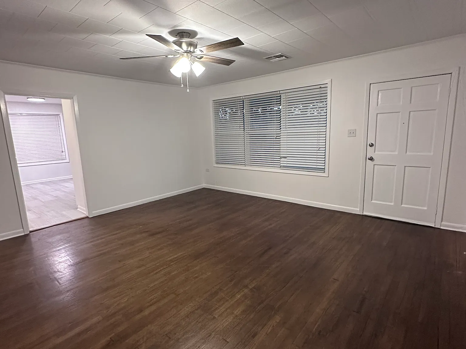 3 bed, 1749 sqft, $1,700 — Photo 4