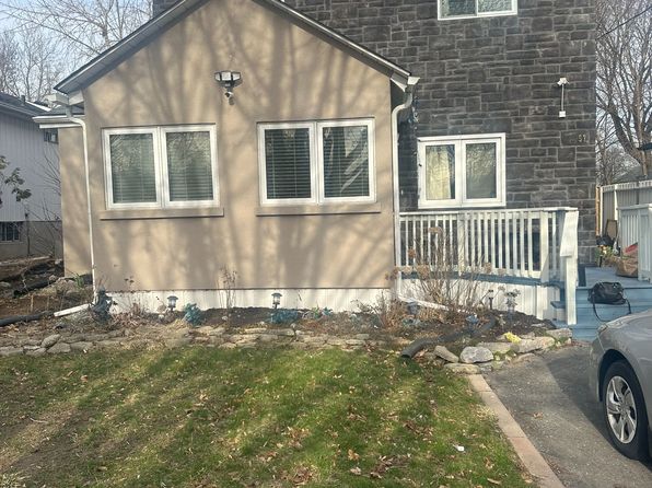 57 Fernhill Blvd, Oshawa, ON L1J 5J1