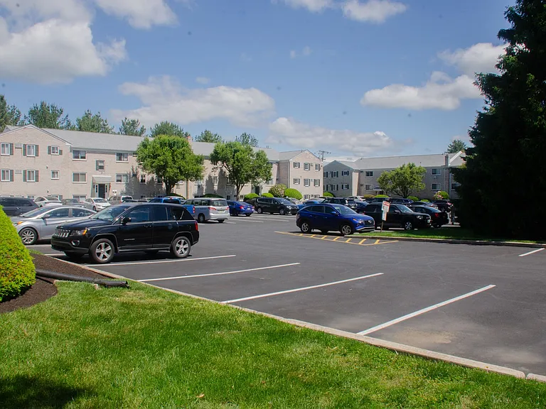 700 Cherry Tree Rd — Photo 8