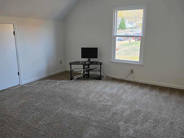 6828 Collinswood Dr — Photo 25
