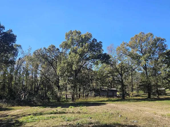 Walling Dr, Tyler, TX 75704